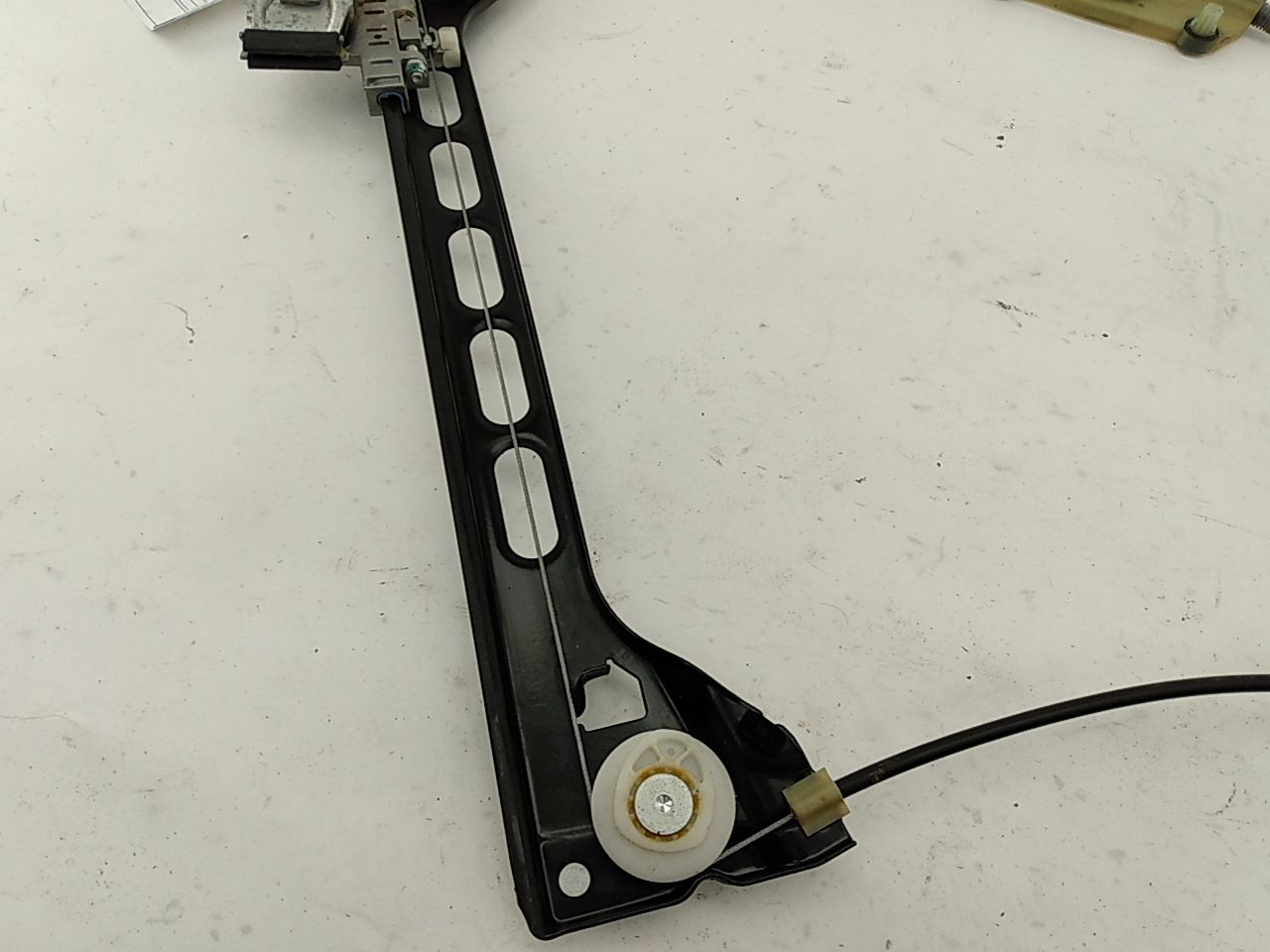 Audi TT Fornt Right Window Regulator