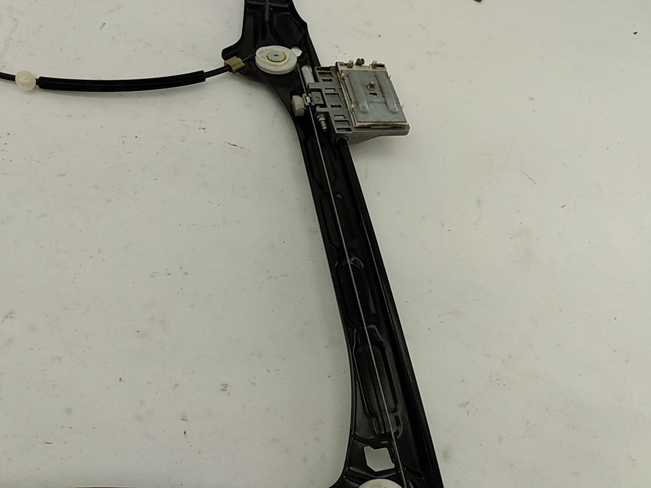 Audi TT Fornt Right Window Regulator