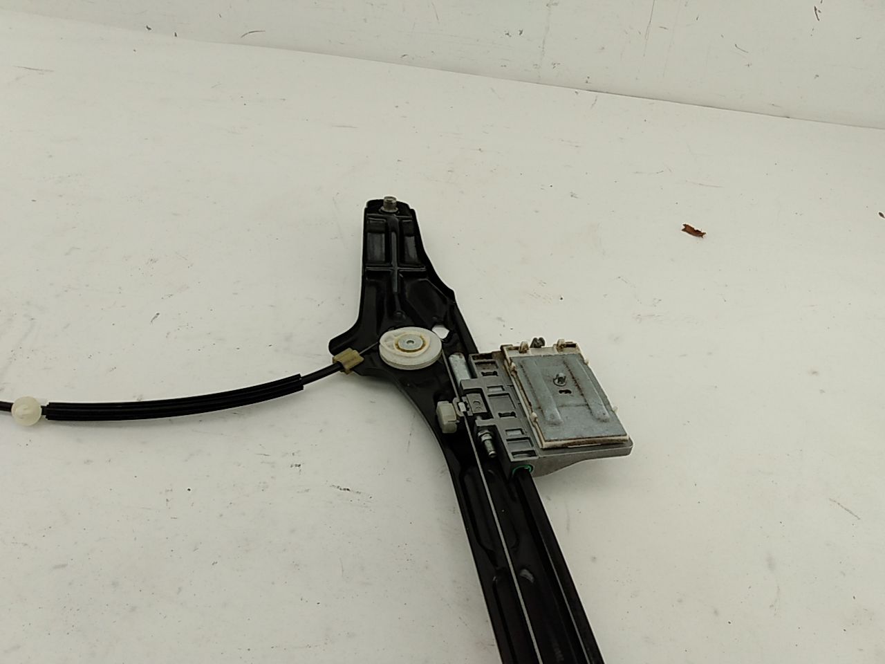 Audi TT Fornt Right Window Regulator