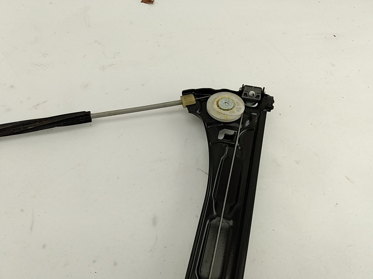 Audi TT Fornt Left Window Regulator