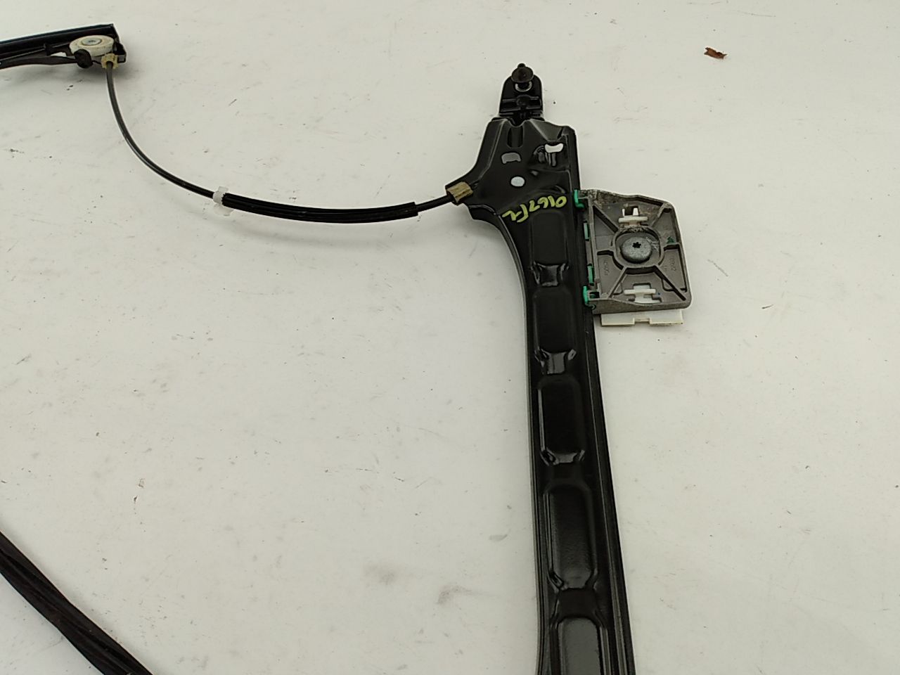 Audi TT Fornt Left Window Regulator