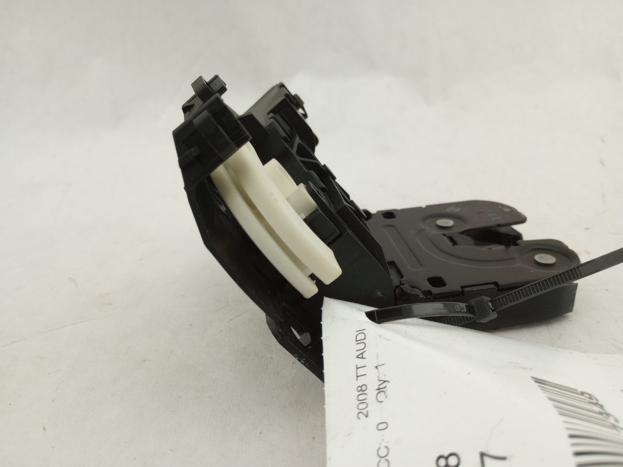 Audi TT Trunk Latch