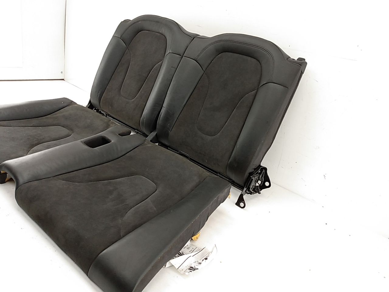 Audi TT Rear Seat Set