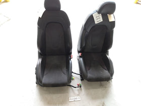 Audi TT Front Seat Set