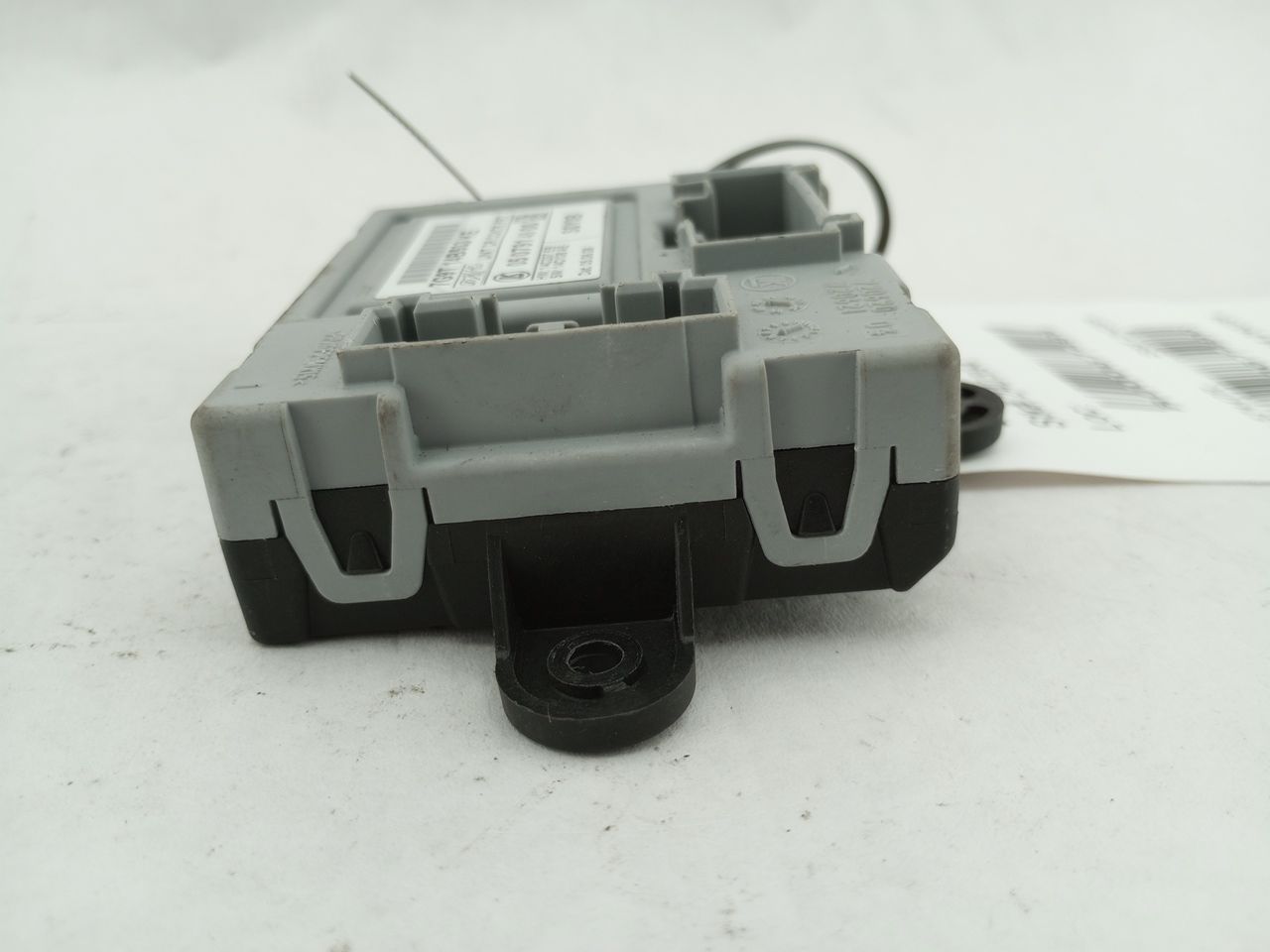 Jaguar XK Front Right Door Control Module