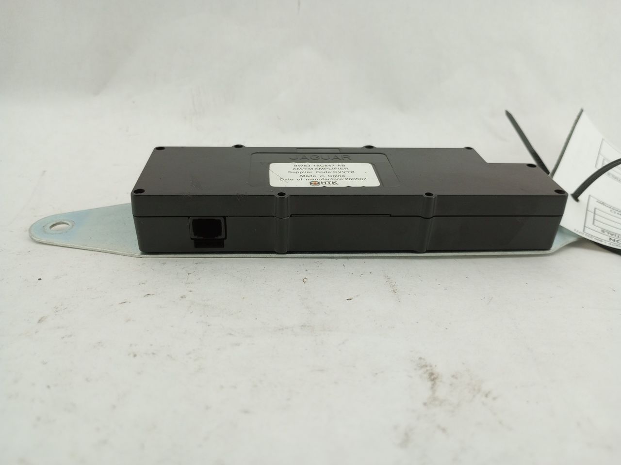 Jaguar XK Radio Antenna Amplifier Module