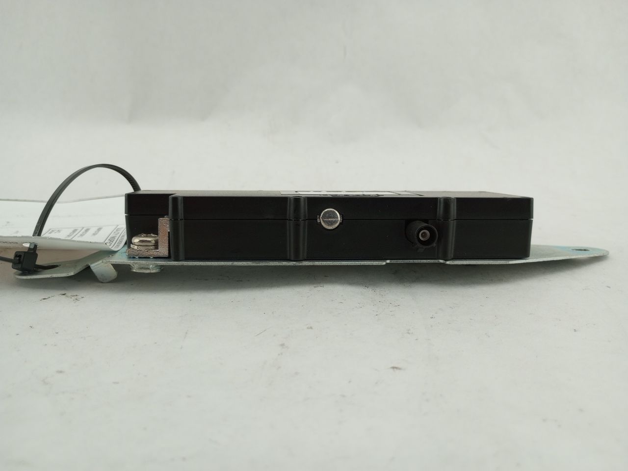 Jaguar XK Radio Antenna Amplifier Module