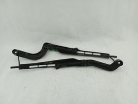 Jaguar XK Front Winshield Wiper Set - 0