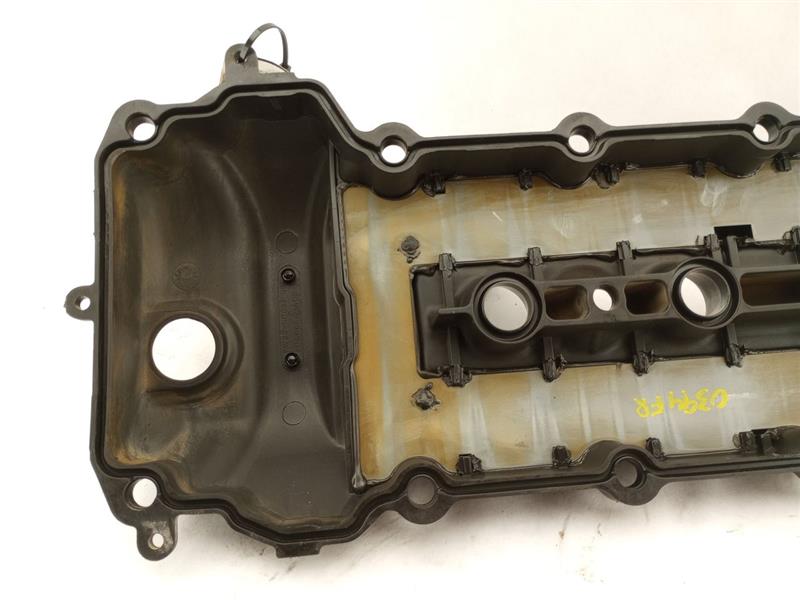 Jaguar XK Front Right Valve Cover