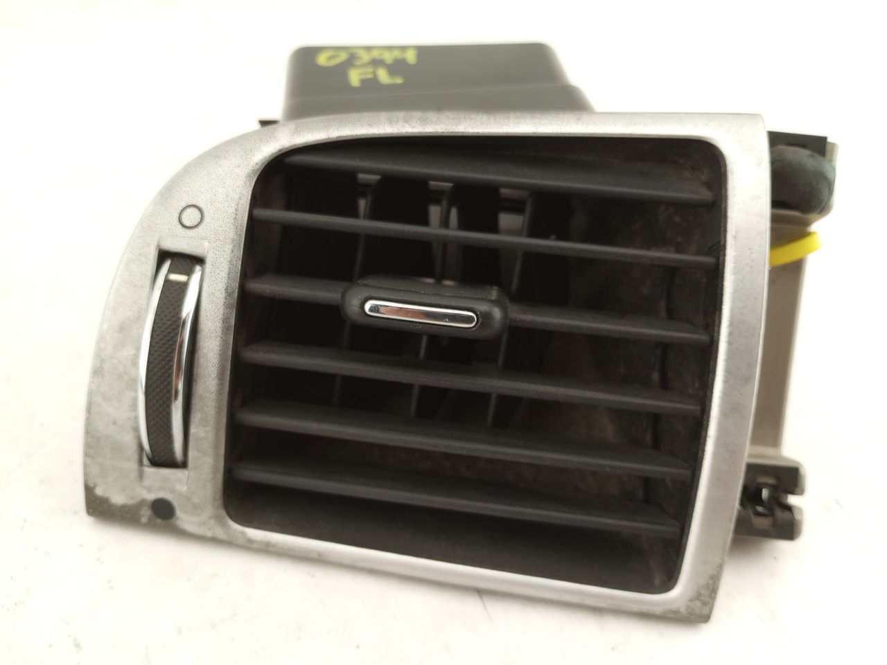 Jaguar XK Dash Vent Set **AS IS**