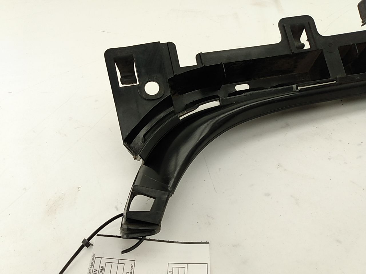 BMW 328i Rear Bumper Mounting Bracket