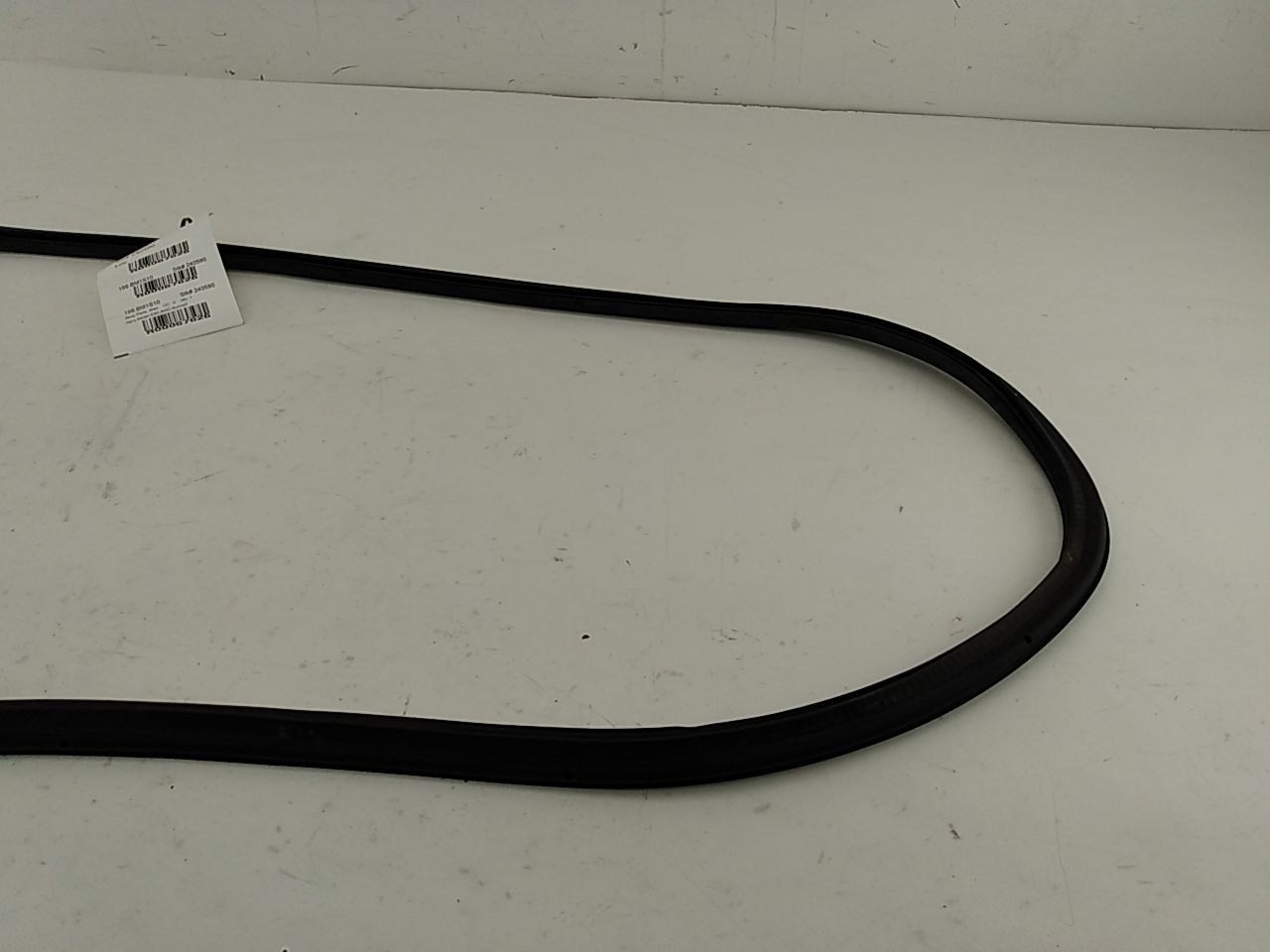 BMW 328i Trunk Seal