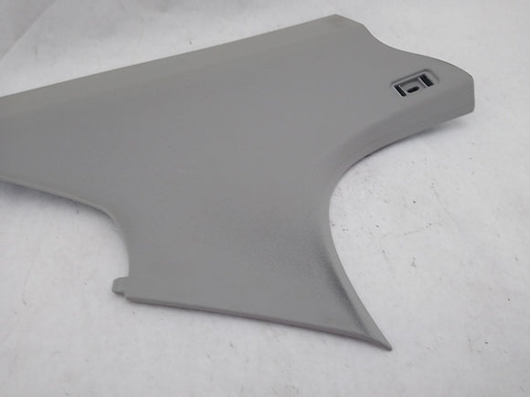 BMW 328i C-Pillar Trim Set