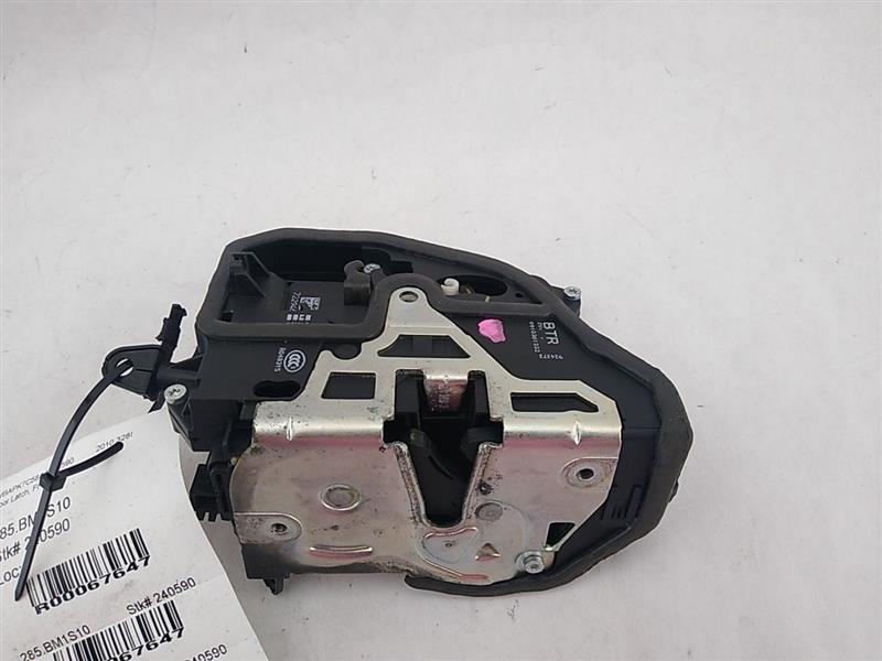 BMW 328i Front Right Door Latch - 0