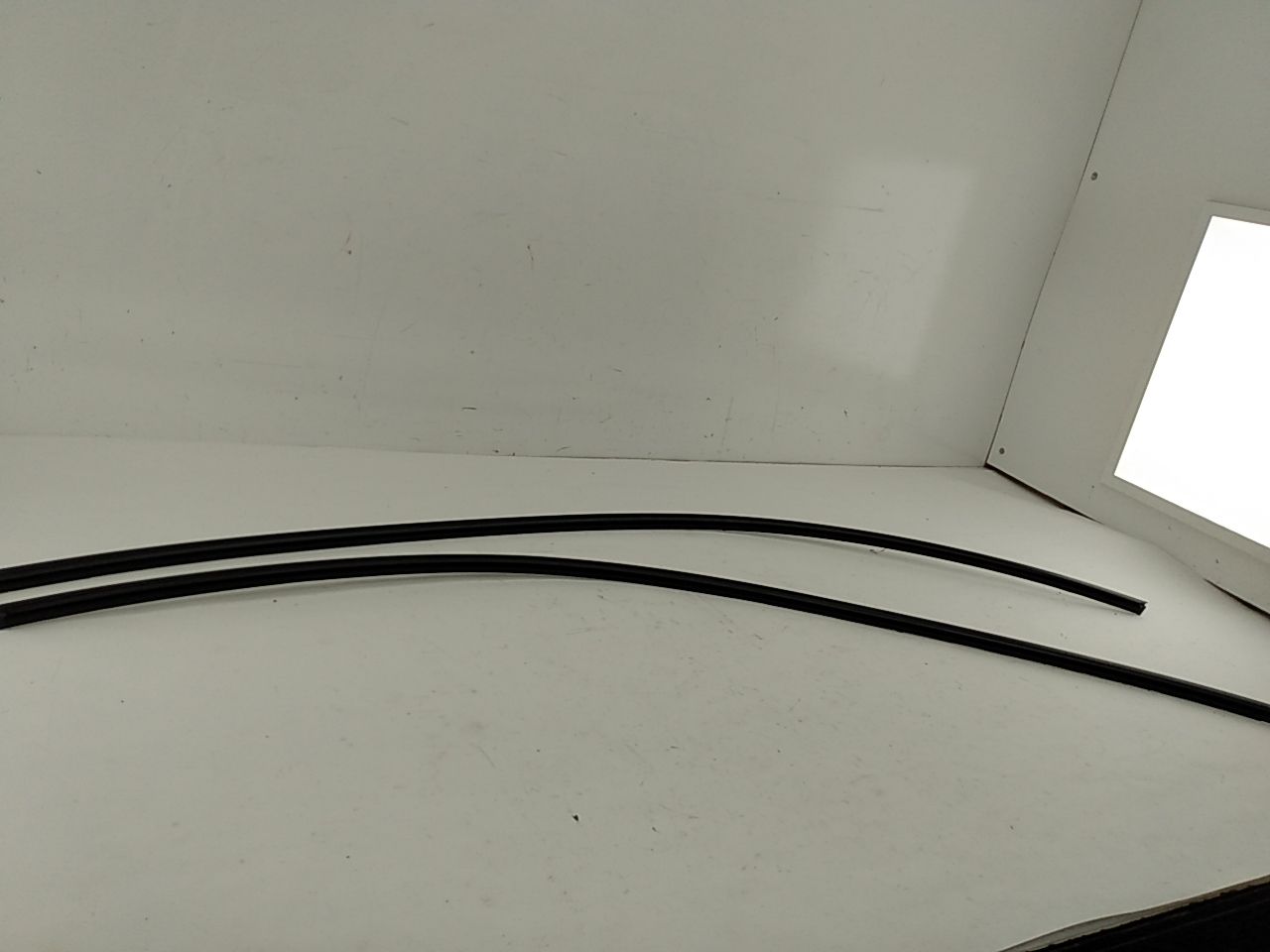 BMW 328i Body Door Trim Set - 0