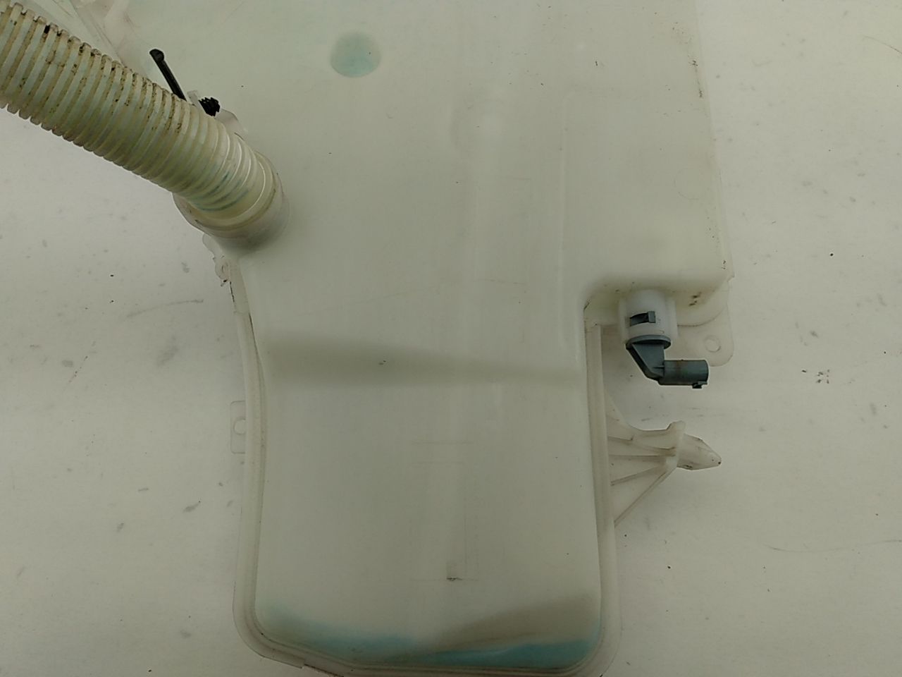 BMW 328i Windshield Washer Fluid Reservoir