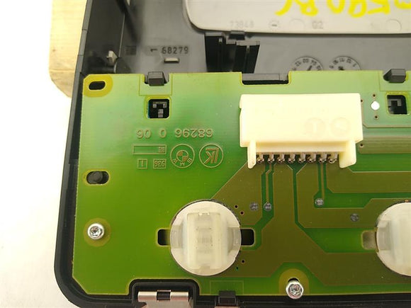 BMW 328i Rear Overhead Console