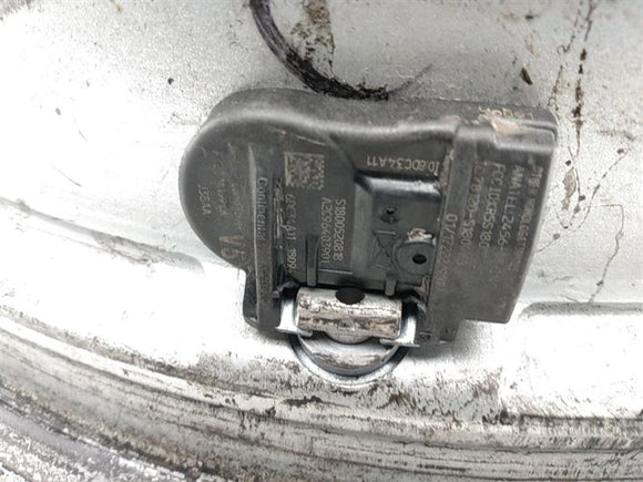 Jaguar XK Single Front Right Wheel