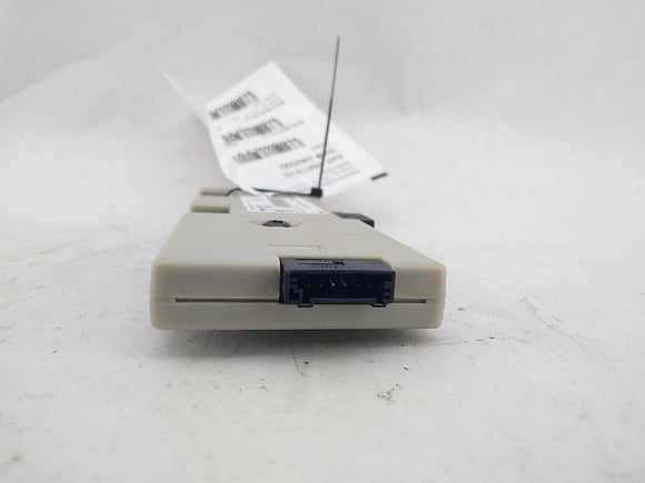 BMW 328i Antenna Booster Module