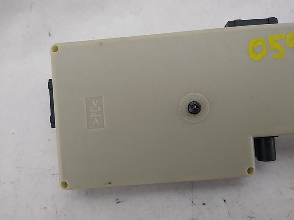 BMW 328i Antenna Booster Module