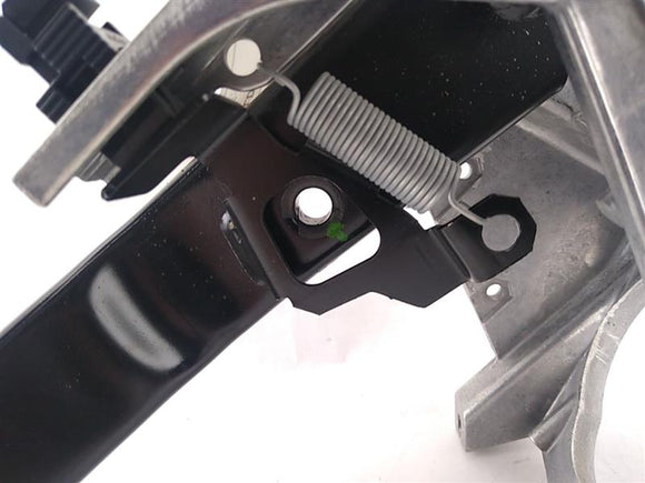 BMW 328i Brake Pedal Assembly