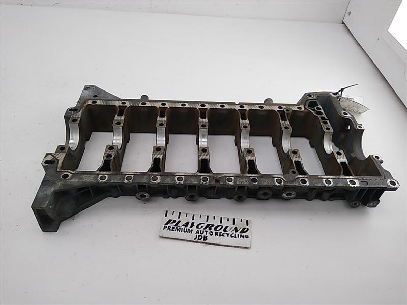 BMW 328i Upprer Oil Pan Crank Case Cradle