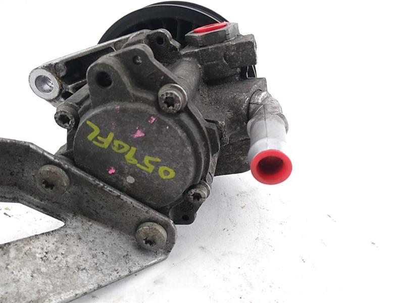 BMW 328i Power Steering Pump