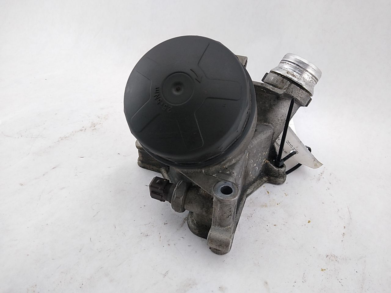 BMW 328i Oil Filter Housing