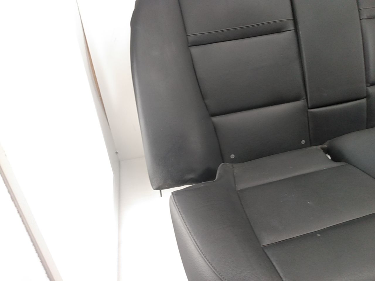 BMW 328i Rear Seat Set