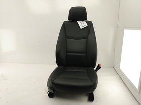 BMW 328i Front Right Seat - 0