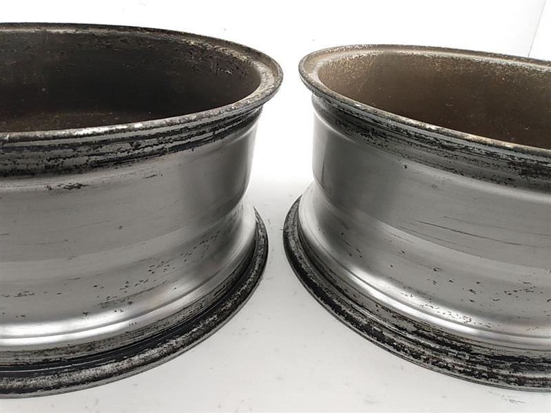 Hummer H3 Set of 2 Wheels