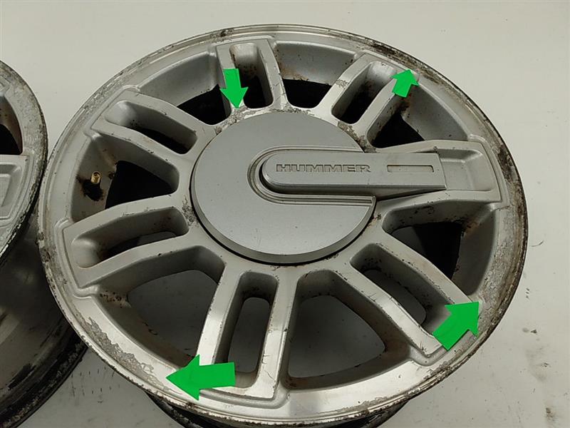 Hummer H3 Set of 2 Wheels
