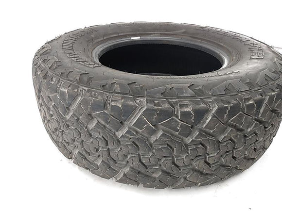 Hummer H3 Single Tire - Venom Power Terra Hunter X/T 265/75 R16