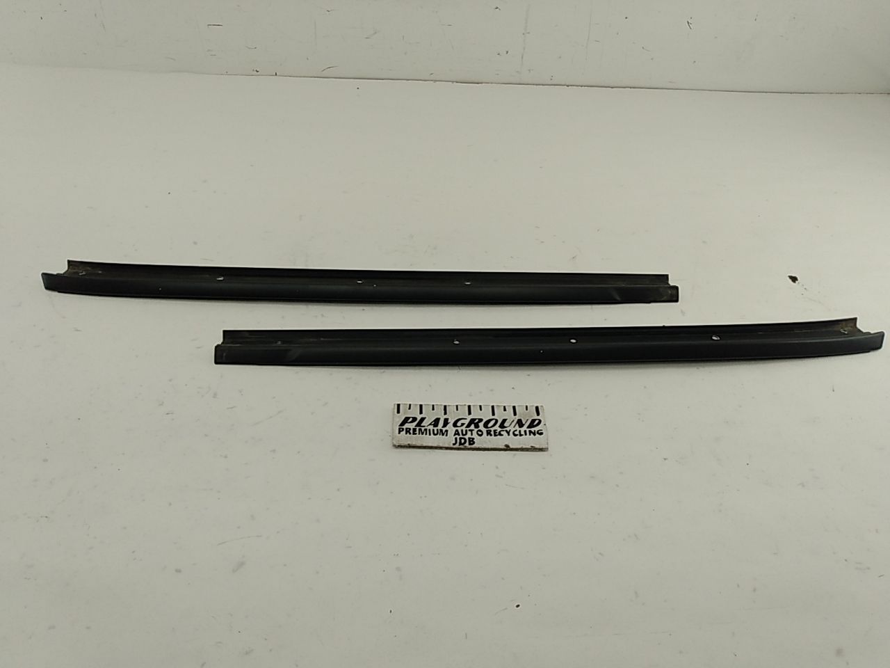 Saab 9-5 Pair Of Front Windshield Trim