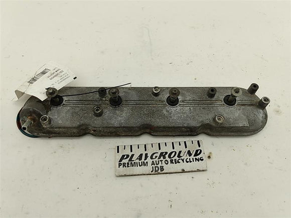 GMC Sierra 1500 Front Left Valve Cover