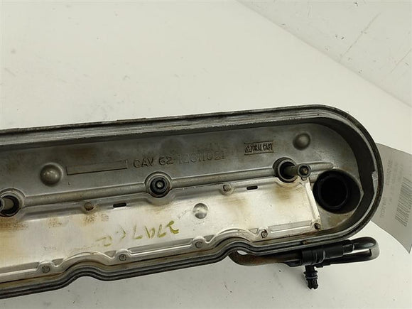 GMC Sierra 1500 Front Right Valve Cover