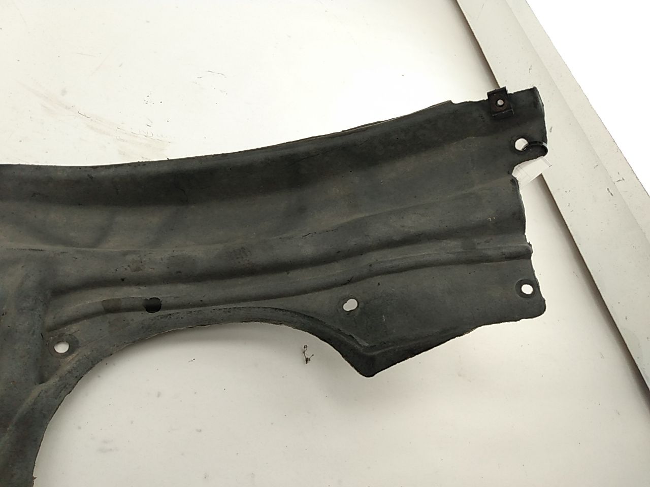 Mitsubishi 3000GT Front Right Upper Inner Fender Liner