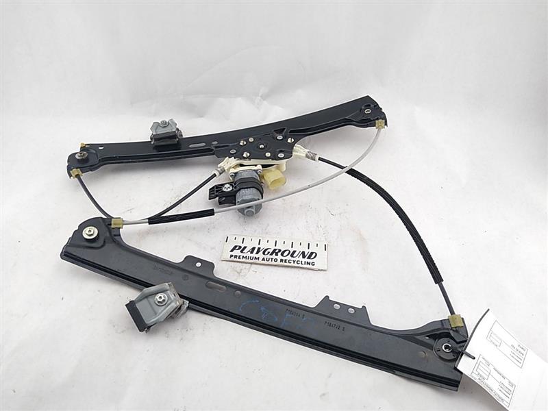 BMW 528I Front Right Window Regulator