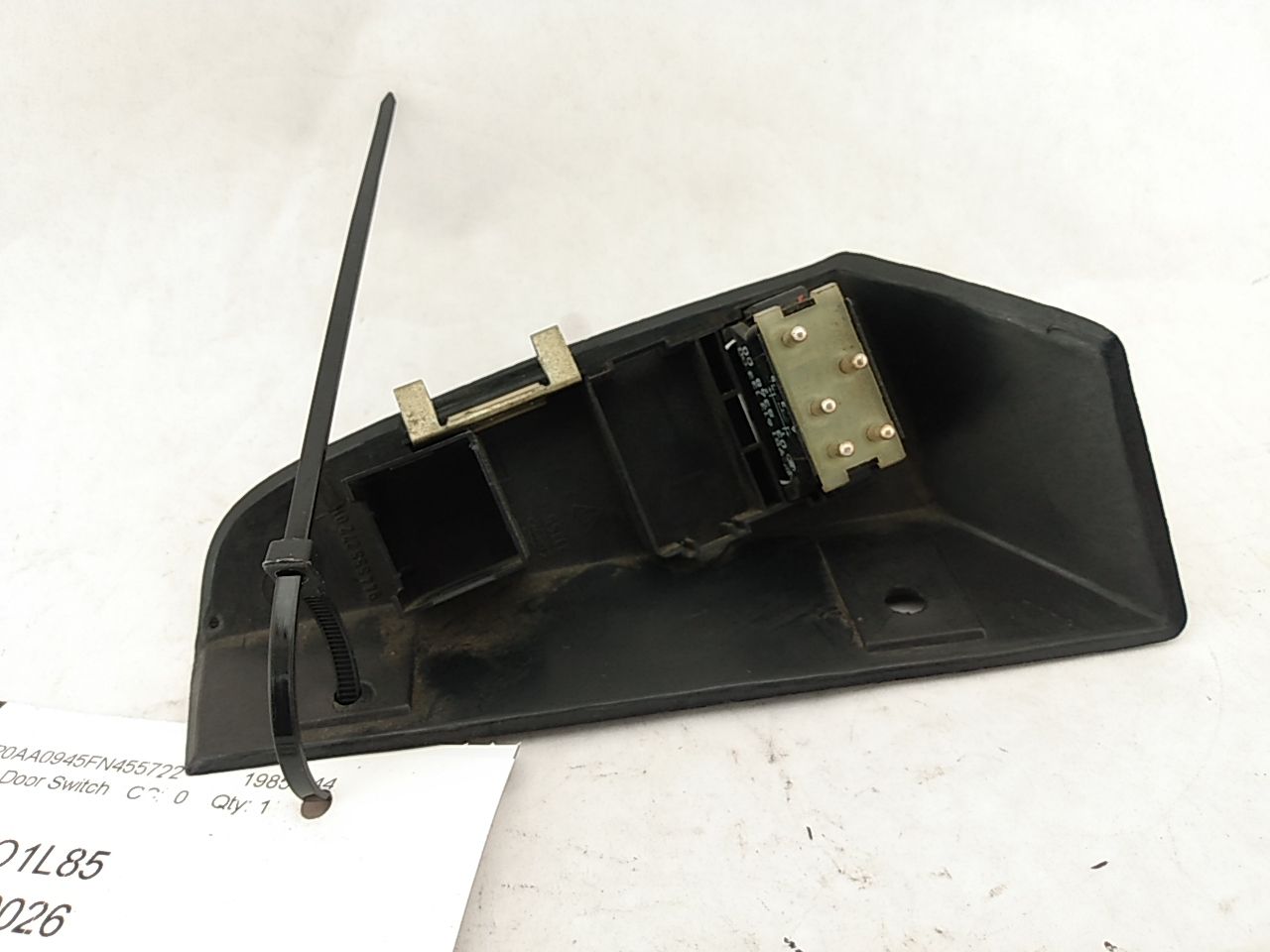 Porsche 944 Right Door Window Switch Panel - 0