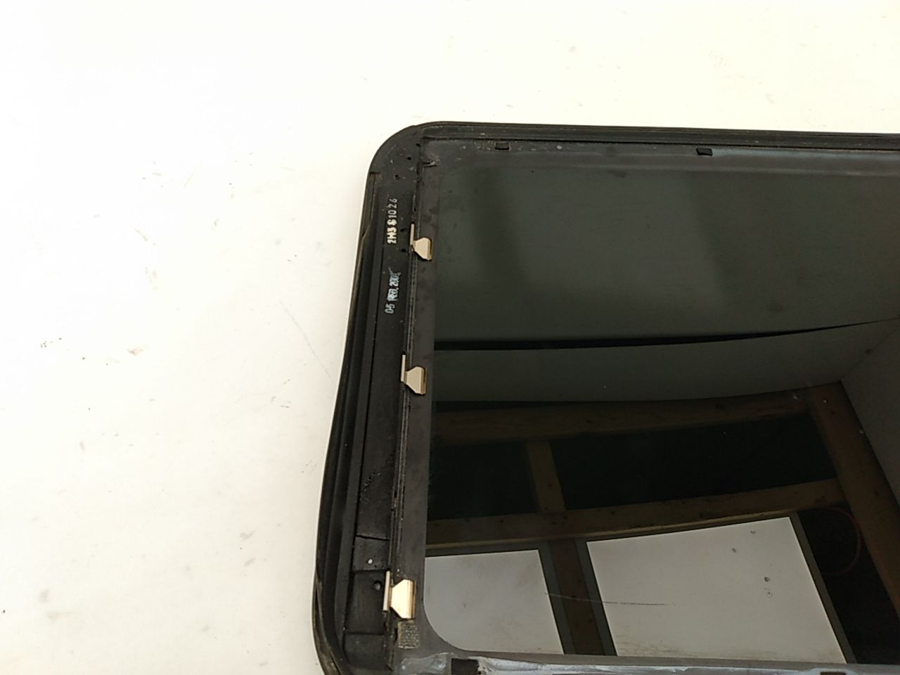 Volvo XC70 Sun Roof Glass