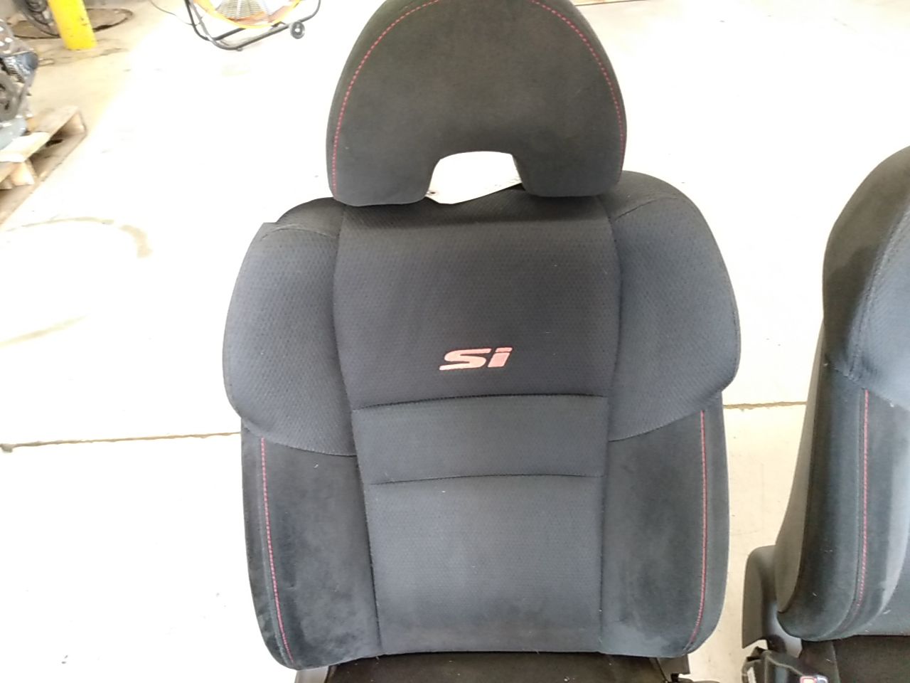 Honda Civic Pair Of Front Seats