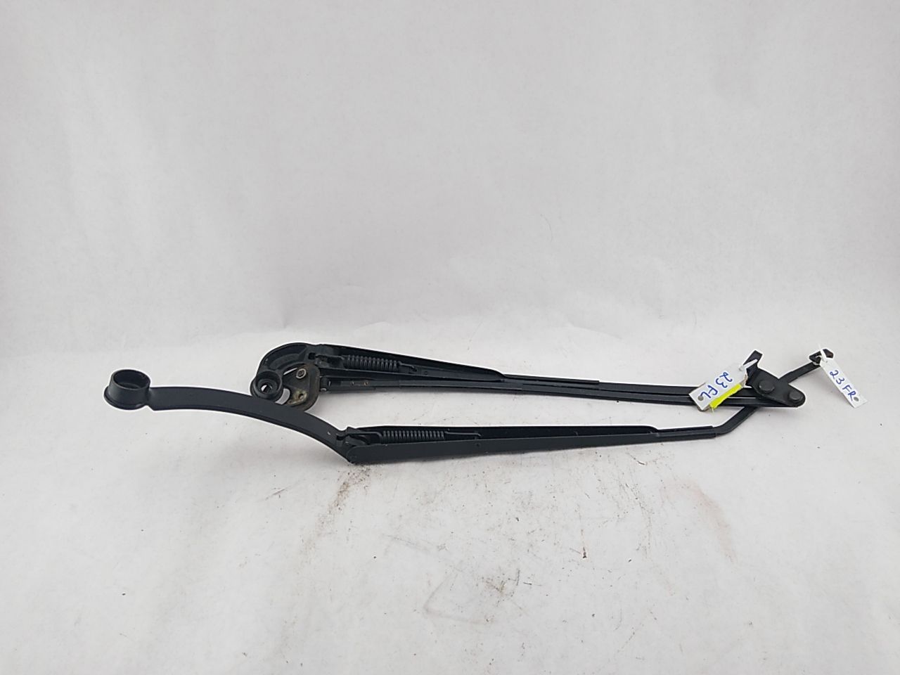 Maserati Quattroporte Pair Of Front Windshield Wiper Arms