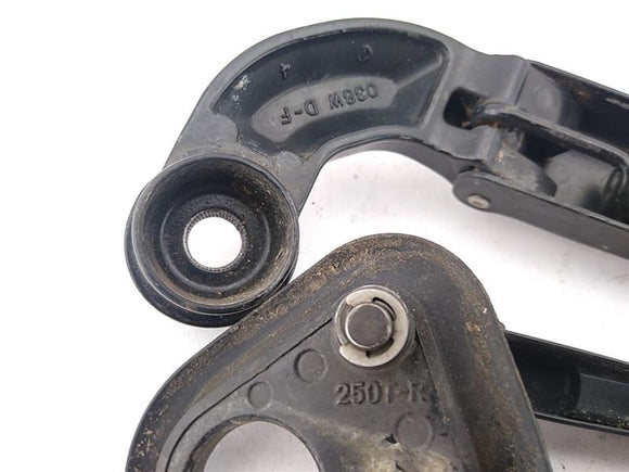 Maserati Quattroporte Pair Of Front Windshield Wiper Arms