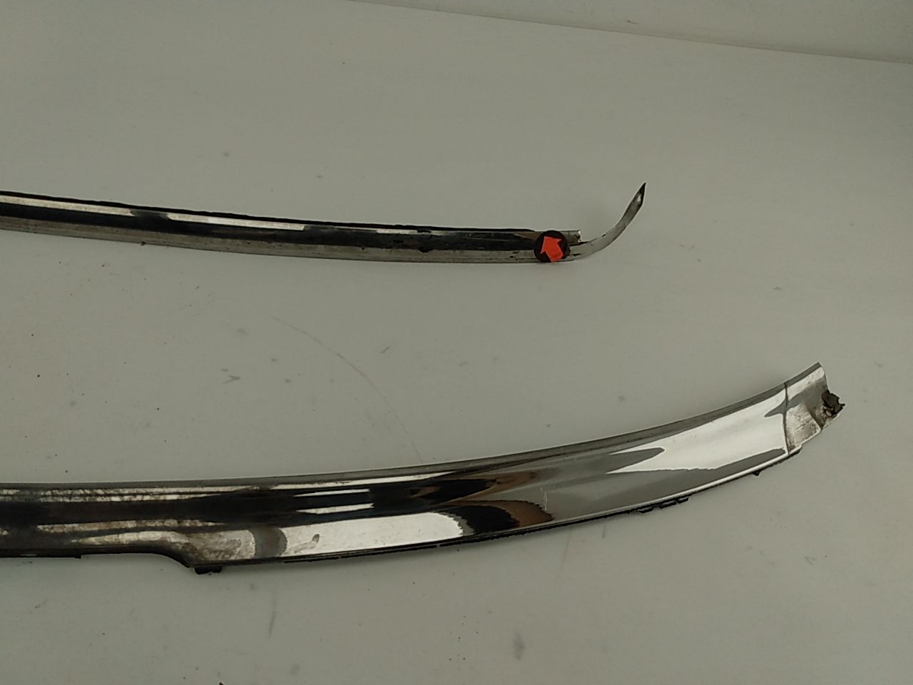 Jaguar XJS *** AS IS *** Windshield Trim Moulding Set