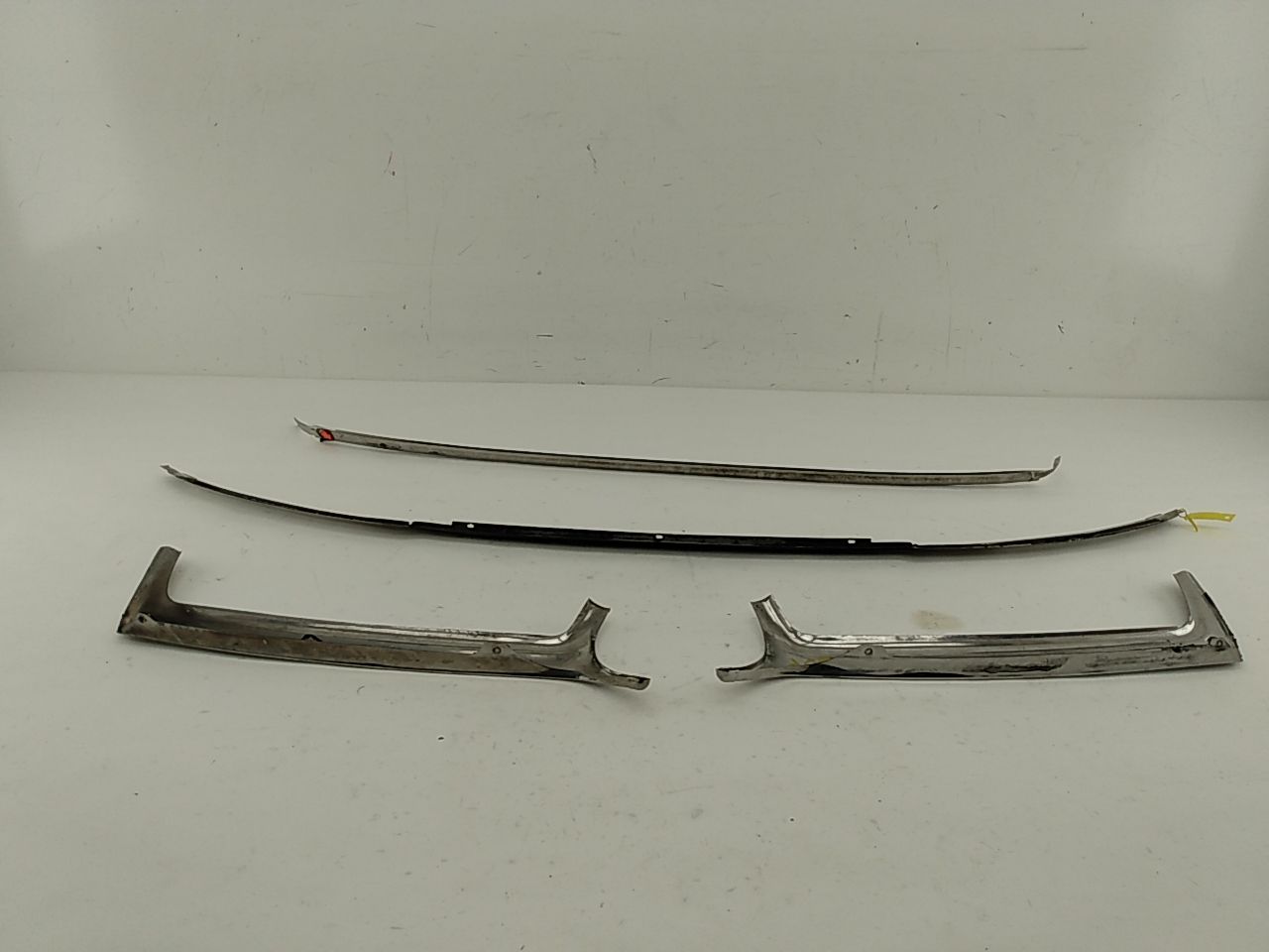 Jaguar XJS *** AS IS *** Windshield Trim Moulding Set