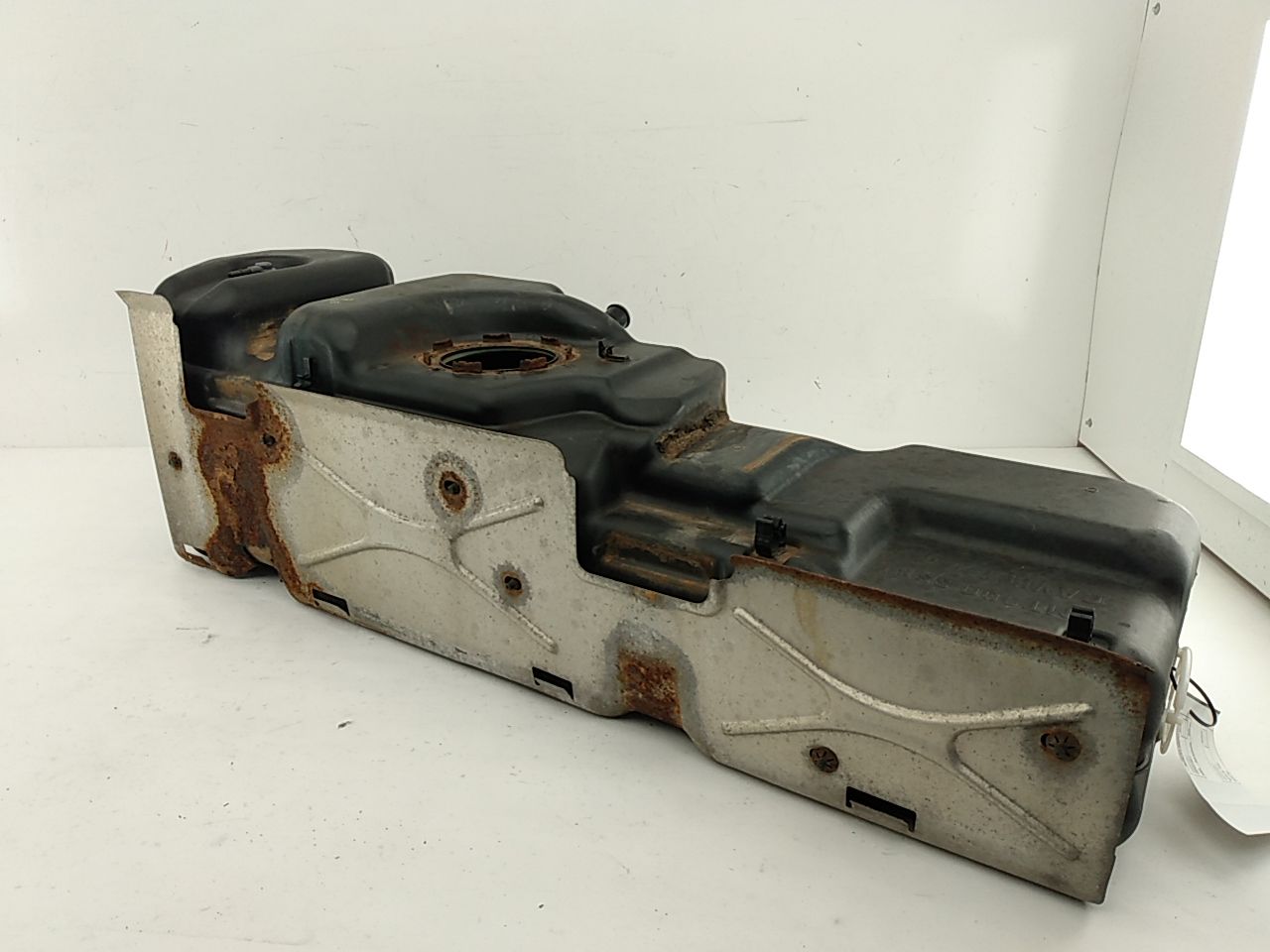 GMC Sierra 1500 Fuel Tank - 0