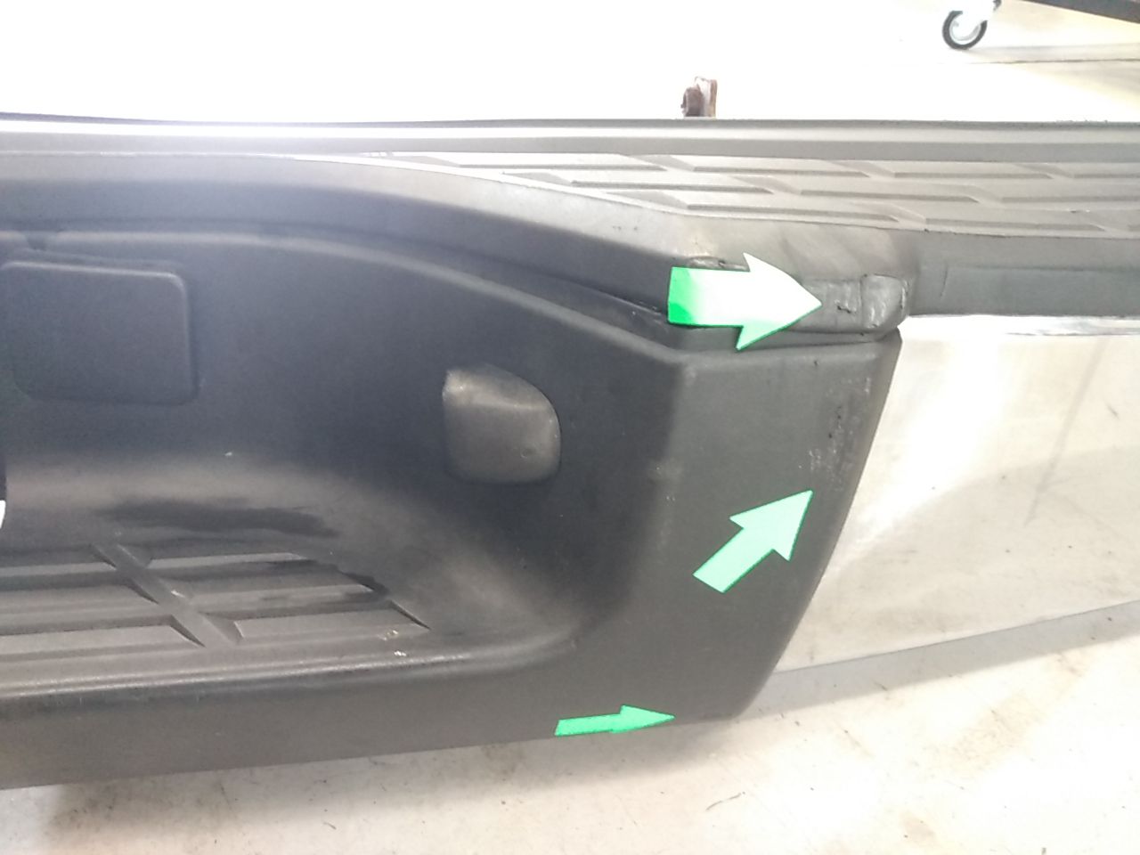 GMC Sierra 1500 Rear Bumper Assembly