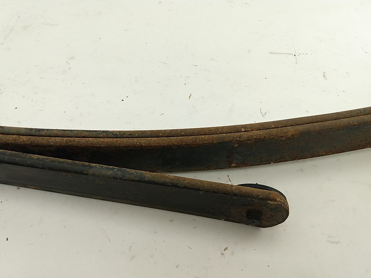 GMC Sierra 1500 Rear Left Leaf Spring