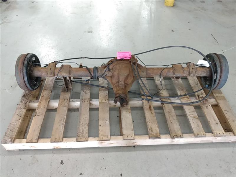 GMC Sierra 1500 Rear Loaded Beam Axle