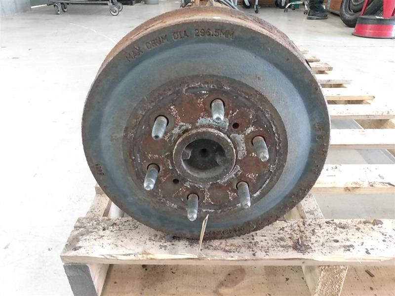 GMC Sierra 1500 Rear Loaded Beam Axle